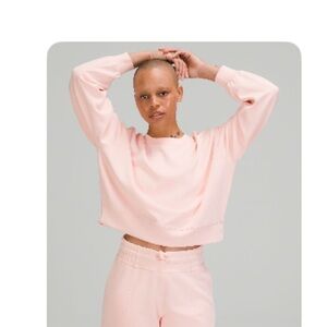 Lululemon Perfectly Oversized Cropped Softstreme Crew